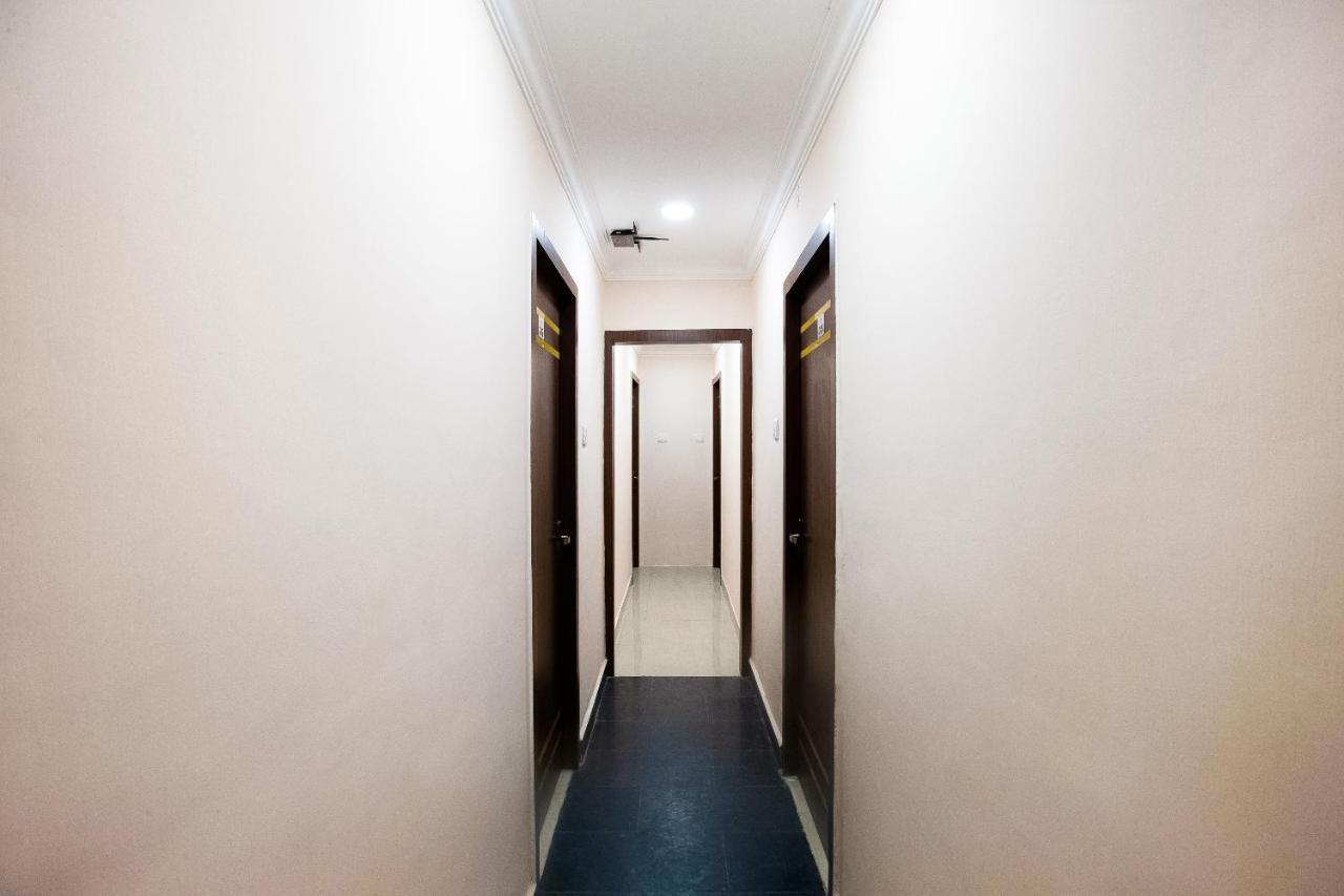 Hotel Park Tower チェンナイ エクステリア 写真